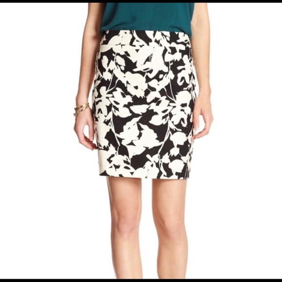 Banana Republic Floral Print Skirt - Picture 12 of 14